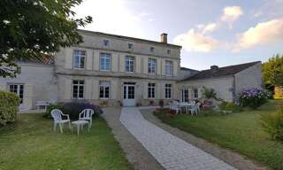 Maison 13 Pièces 313 m² à vendre à Rouillac (16170)