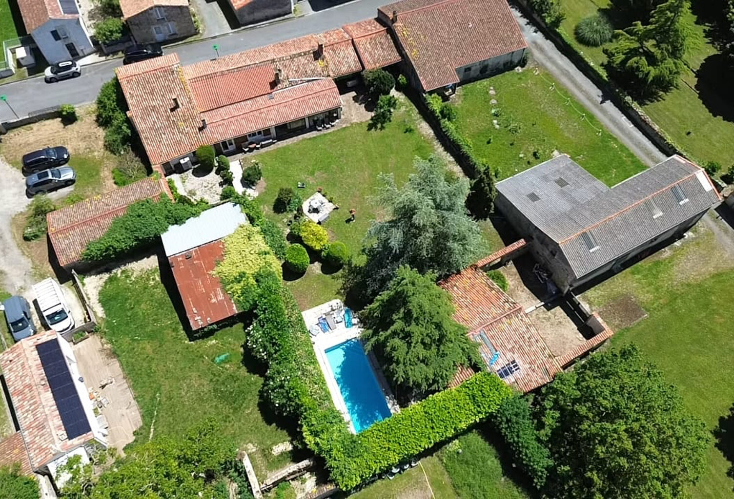 Maison Vouille Les Marais 8 pièce(s) 157 m2 — photo 1