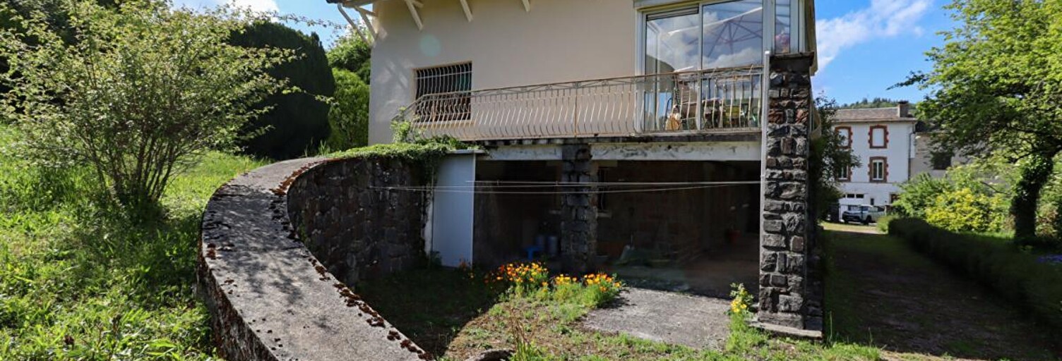 Maison 12 Pièces 260 m² à vendre à Lacaune (81230)