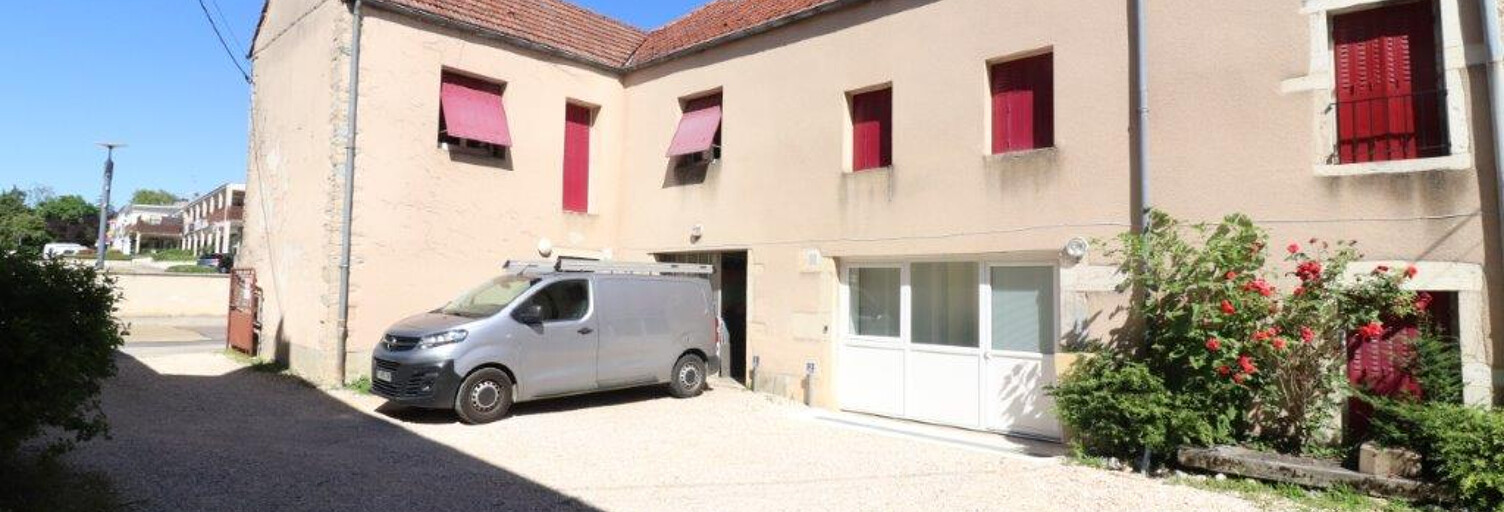 Immeuble  376 m² à vendre à Saint-Apollinaire (21850)