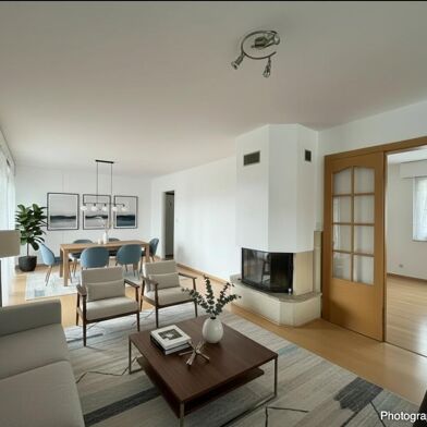 Appartement 4 pièces 365000 €