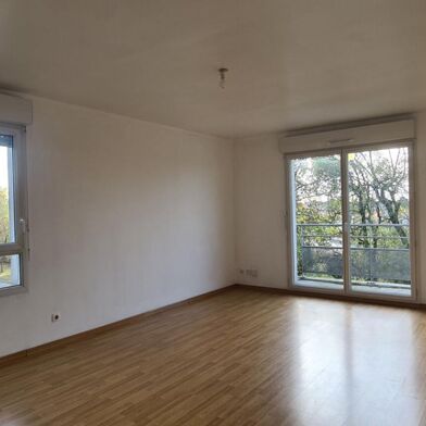 Appartement 3 pièces 800 €