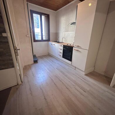 Maison 2 pièces 490 €