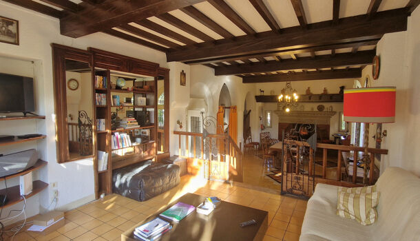 Villa / Maison 8 pièces  à vendre Prades 66500