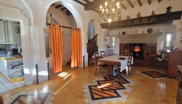 Villa / Maison 8 pièces  à vendre Prades 66500