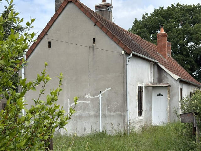 Maison de campagne sur 1300 M2  58250 FOURS — photo du bien