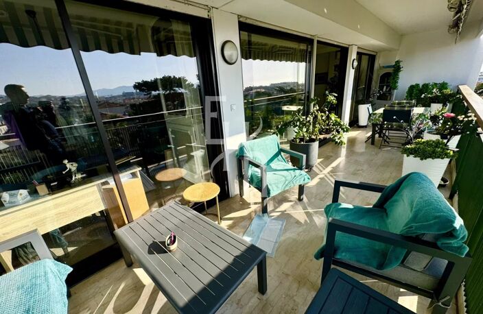Cannes   3 pièces vue mer proche centre avec garage — photo 5