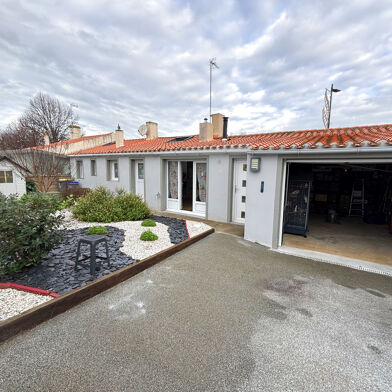 Maison 3 pièces 213000 €