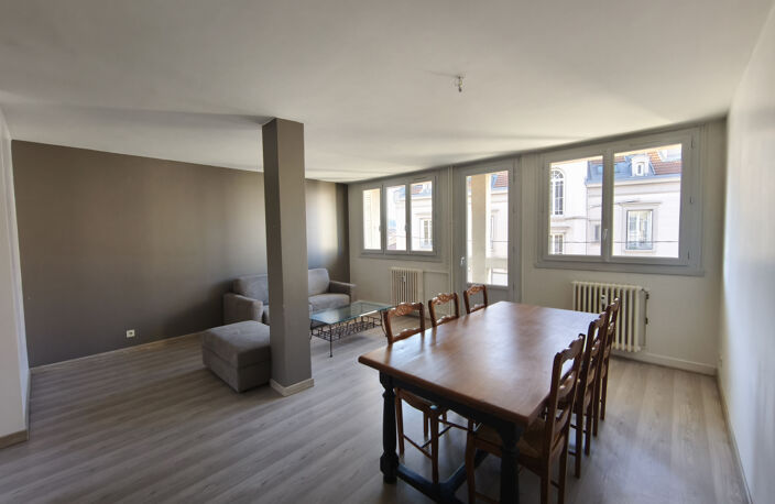 Fauriel, 3P+C balcon. — photo 3