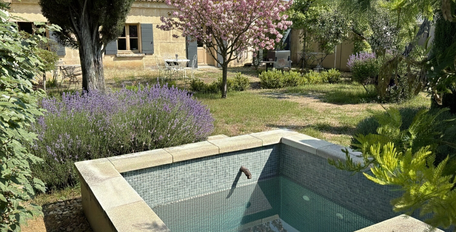 UZES PONT DU GARD : Maison de charme de plain pied avec pisc — photo 1