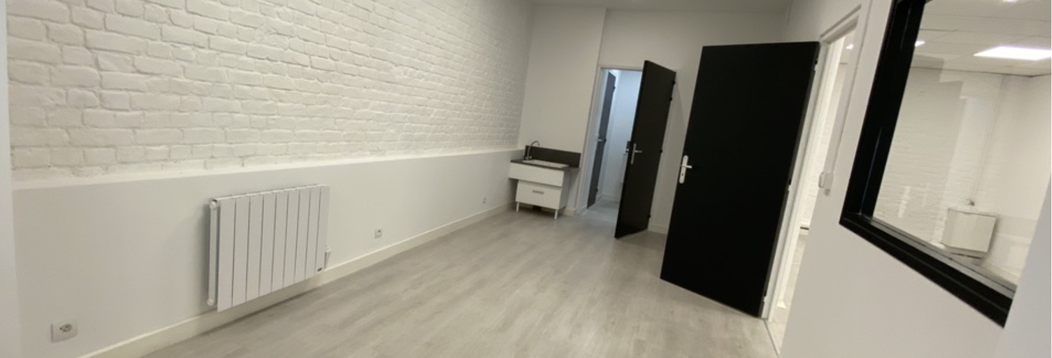 Bureau  170 m² à louer à Lille (59000)