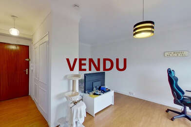 Appartement 1 pièces 93400 €