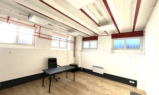 Bureau  26 m² à louer à Lille (59000)