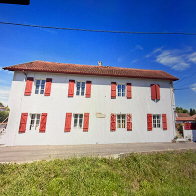 Appartement 4 pièces 218000 €