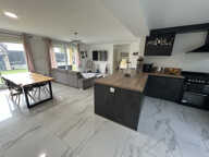 MAISON SPACIEUSE T6 de 160m2. avec grand garage ! — photo 2