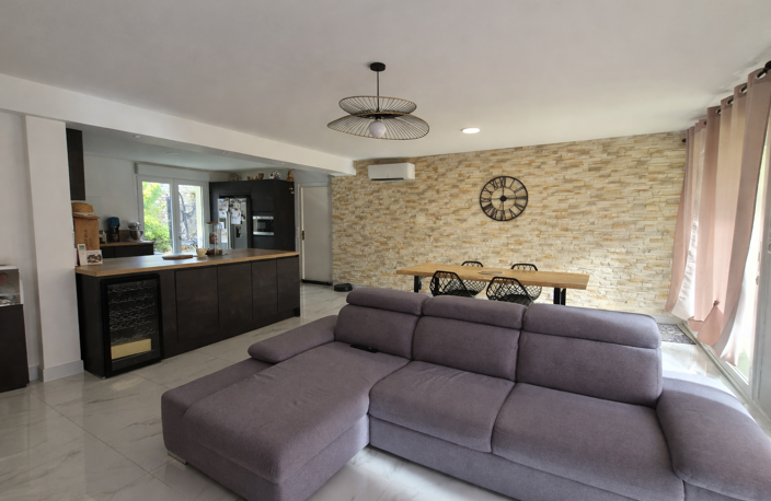 MAISON SPACIEUSE T6 de 160m2. avec grand garage ! — photo 5