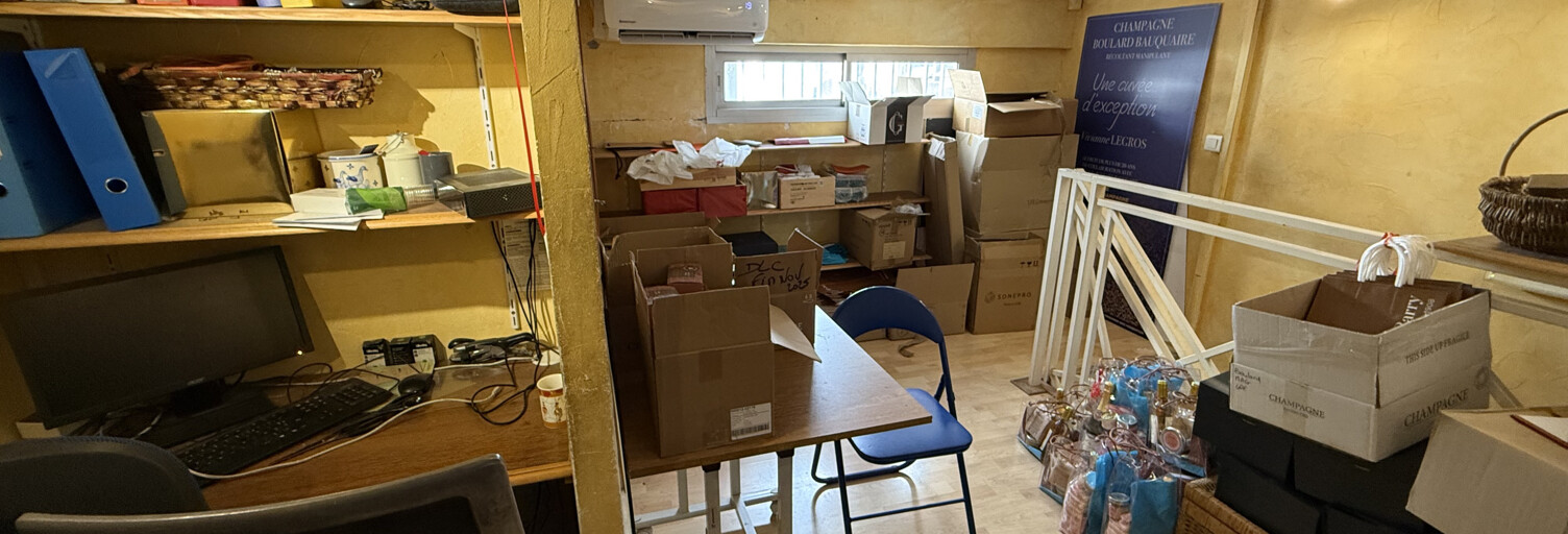 Commerce  55 m² à louer à Saint-Denis (97400)