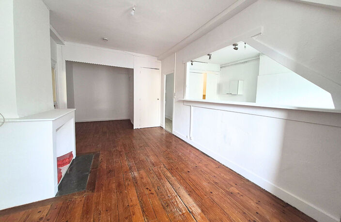 Appartement VOIRON - 2 pièce(s) - 70.89 m2 — photo 4