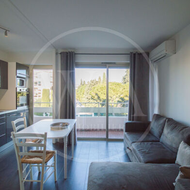 Appartement 1 pièces 660 €