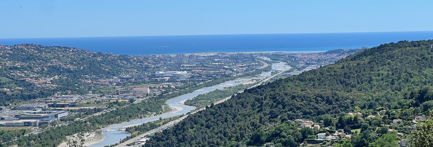 Maison 8 Pièces 205 m² à vendre à Gattières (06510)