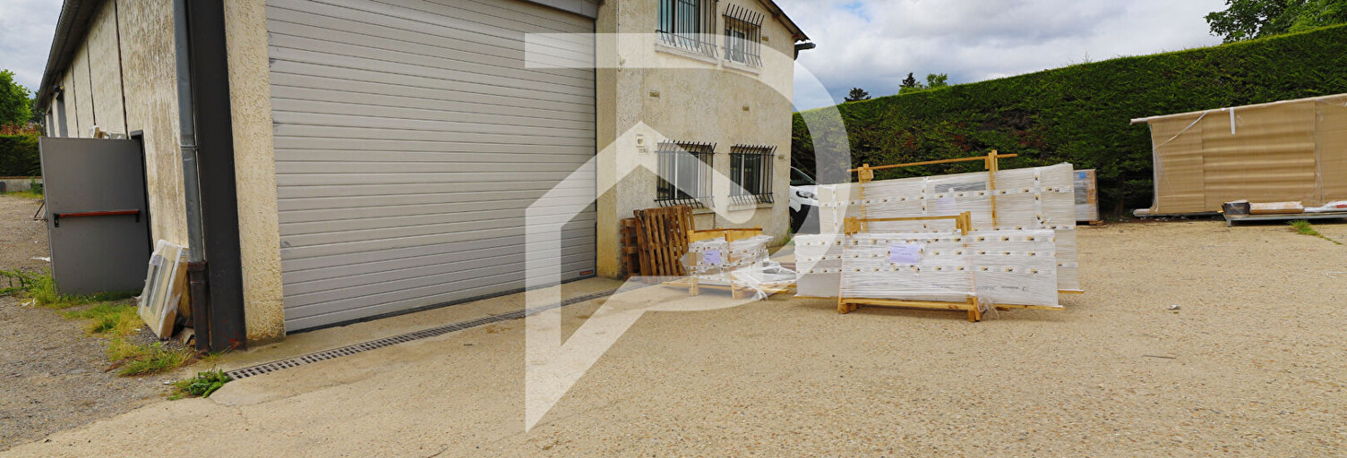 Local industriel 1 Pièce 150 m² à louer à Montesson (78360)