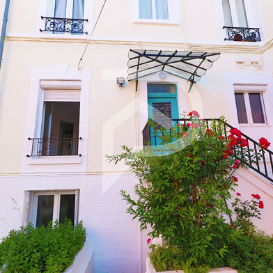 Appartement 3 pièces 275000 €