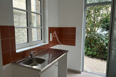 Appartement 1 pièces 530 €