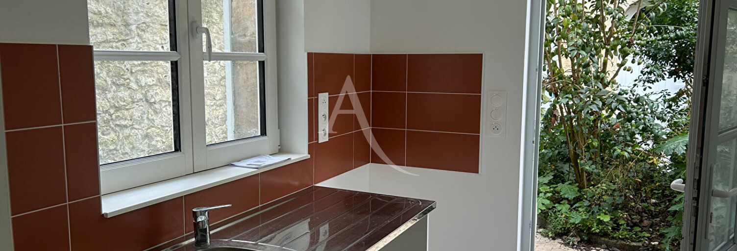 Appartement 1 Pièce 29 m² à louer à Rochefort (17300)