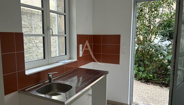 Appartement 1 pièces  à louer Rochefort 17300
