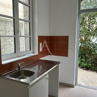 Appartement 1 pièces 570 €