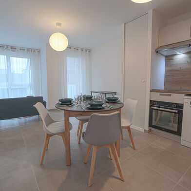 Appartement 2 pièces 700 €