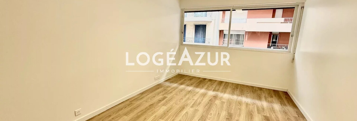 Bureau 4 Pièces 55 m² à louer à Antibes (06600)