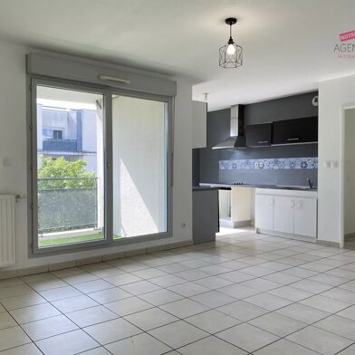 Appartement 3 pièces 926 €