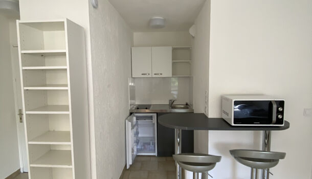 Appartement 1 pièces  à louer Marseille 5eme 13005