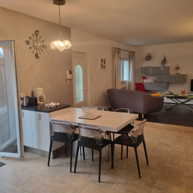 Maison 5 pièces 645750 €