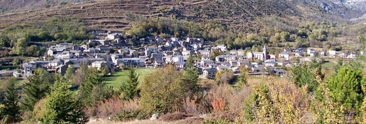 Terrain  558 m² à vendre à Angoustrine-Villeneuve-des-Escaldes (66760)