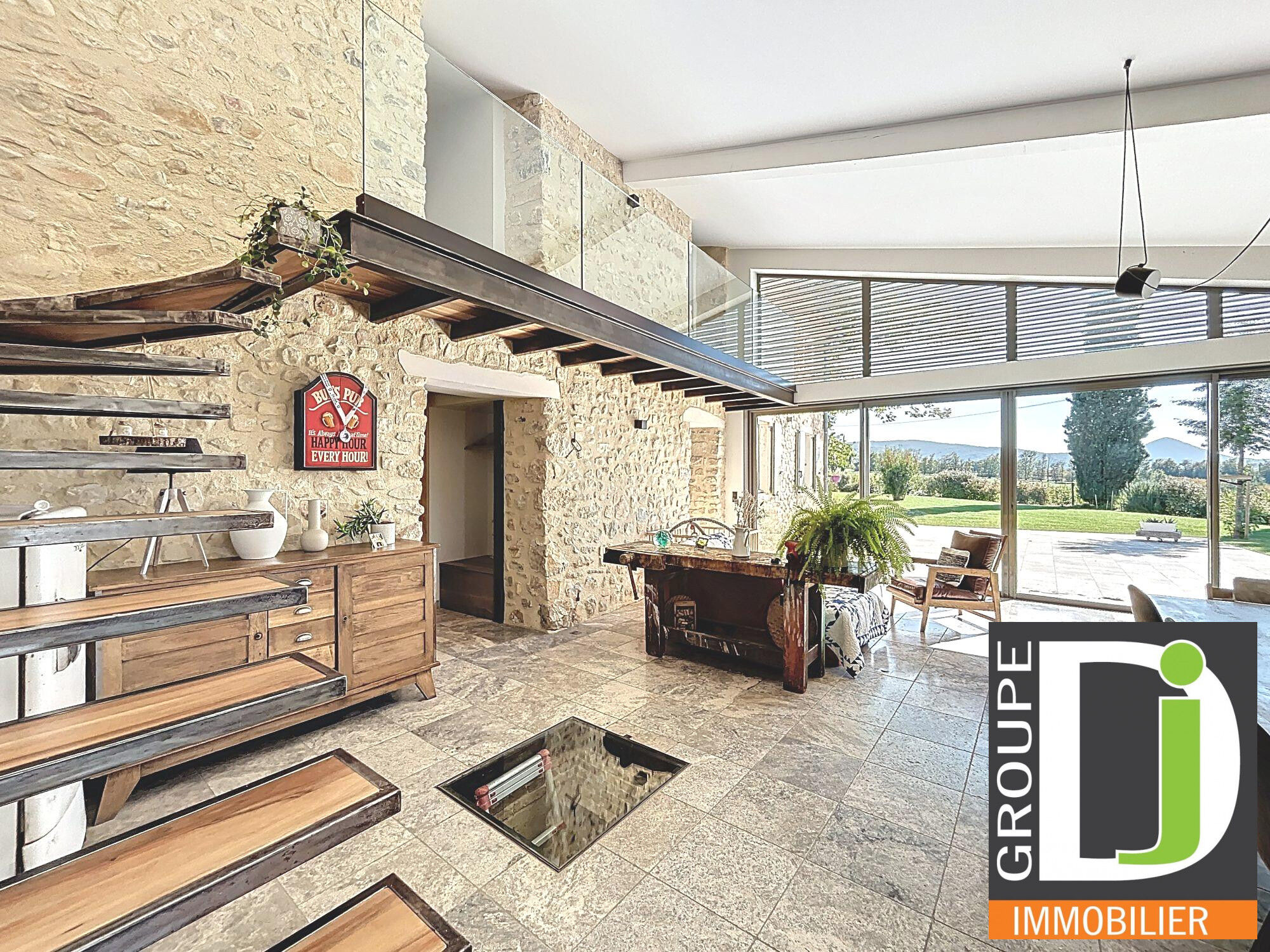 Villa / Maison  T7 à vendre Mirmande 26270