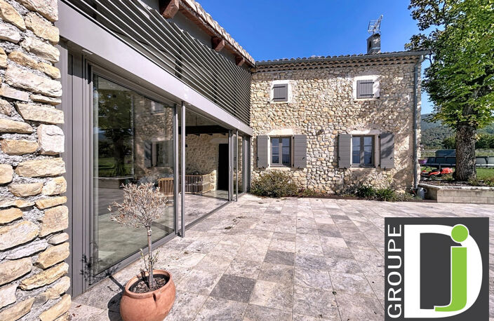 Batisse en pierre à vendre à Mirmande, avec plusieurs dépenda — photo 2