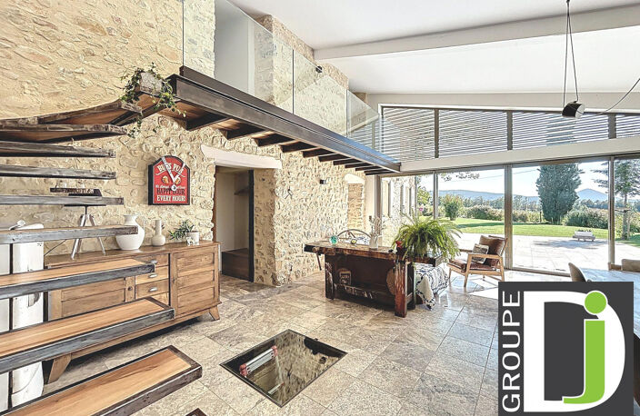 Batisse en pierre à vendre à Mirmande, avec plusieurs dépenda — photo 3