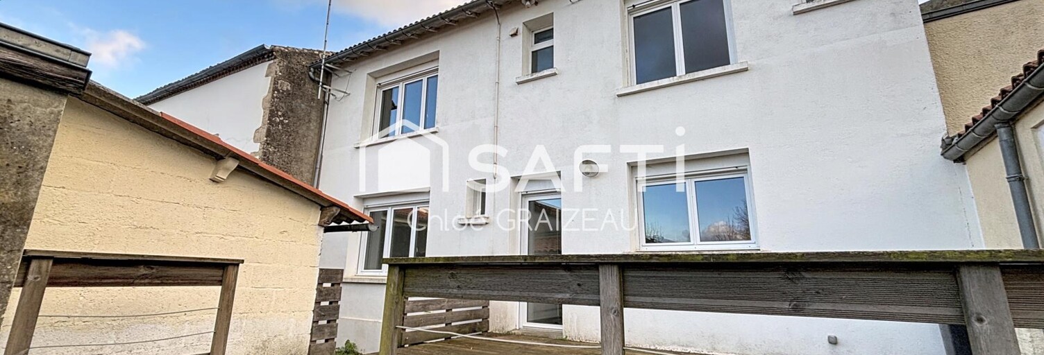 Maison 5 Pièces 129 m² à vendre à La Chapelle-Saint-Laurent (79430)