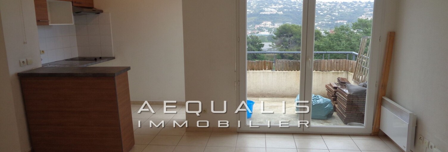 Appartement 1 Pièce 30 m² à louer à Saint-Laurent-du-Var (06700)