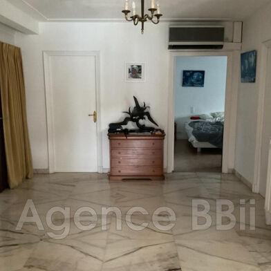 Appartement 3 pièces 395300 €
