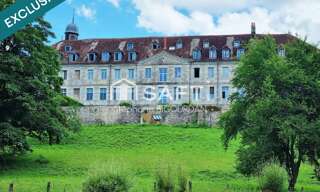 Appartement 7 Pièces 134 m² à vendre à École-Valentin (25480)