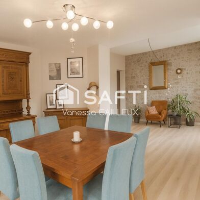 Maison 6 pièces 250500 €