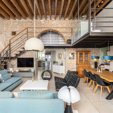 Appartement 4 pièces 679000 €