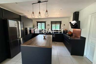 Maison 6 pièces 445750 €