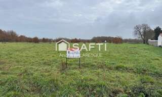 Terrain  583 m² à vendre à Les Sables-d'Olonne (85180)