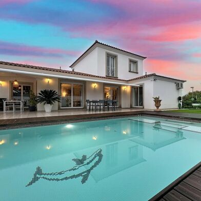 Maison 6 pièces 680000 €