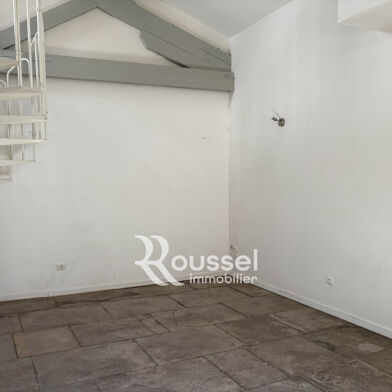 Appartement 4 pièces 1136 €