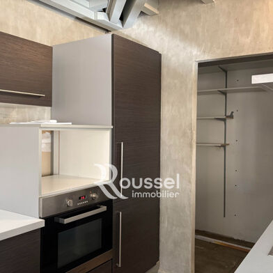 Appartement 4 pièces 1136 €